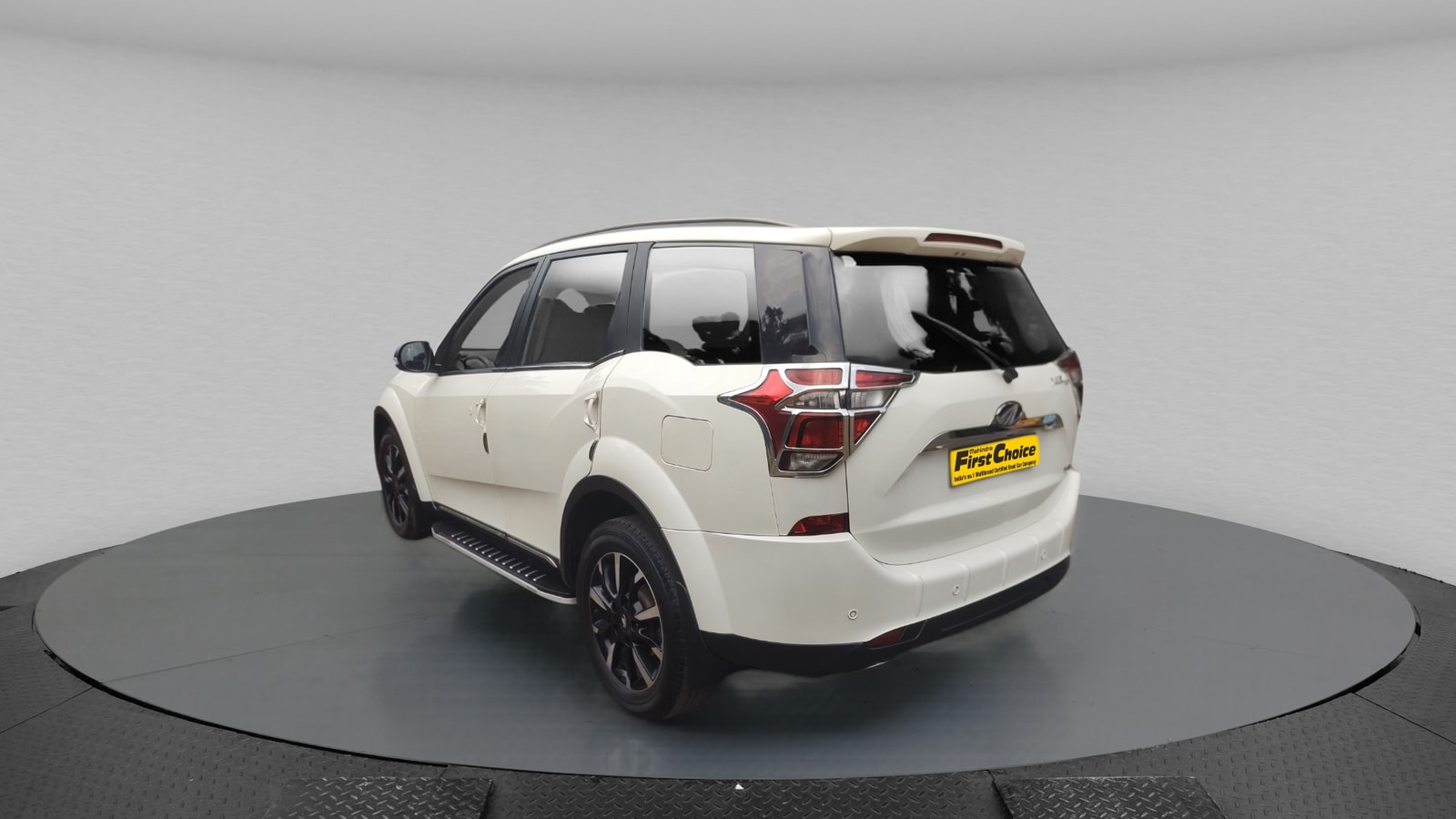 XUV500 image 3 XUV500 image 3