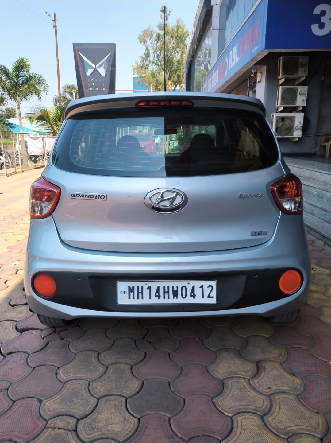 Grand i10 image 4 Grand i10 image 4