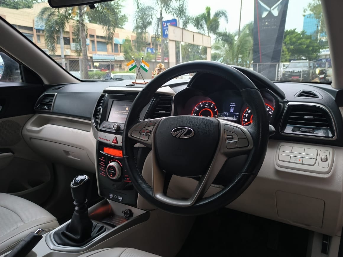 XUV300 image 8 XUV300 image 8