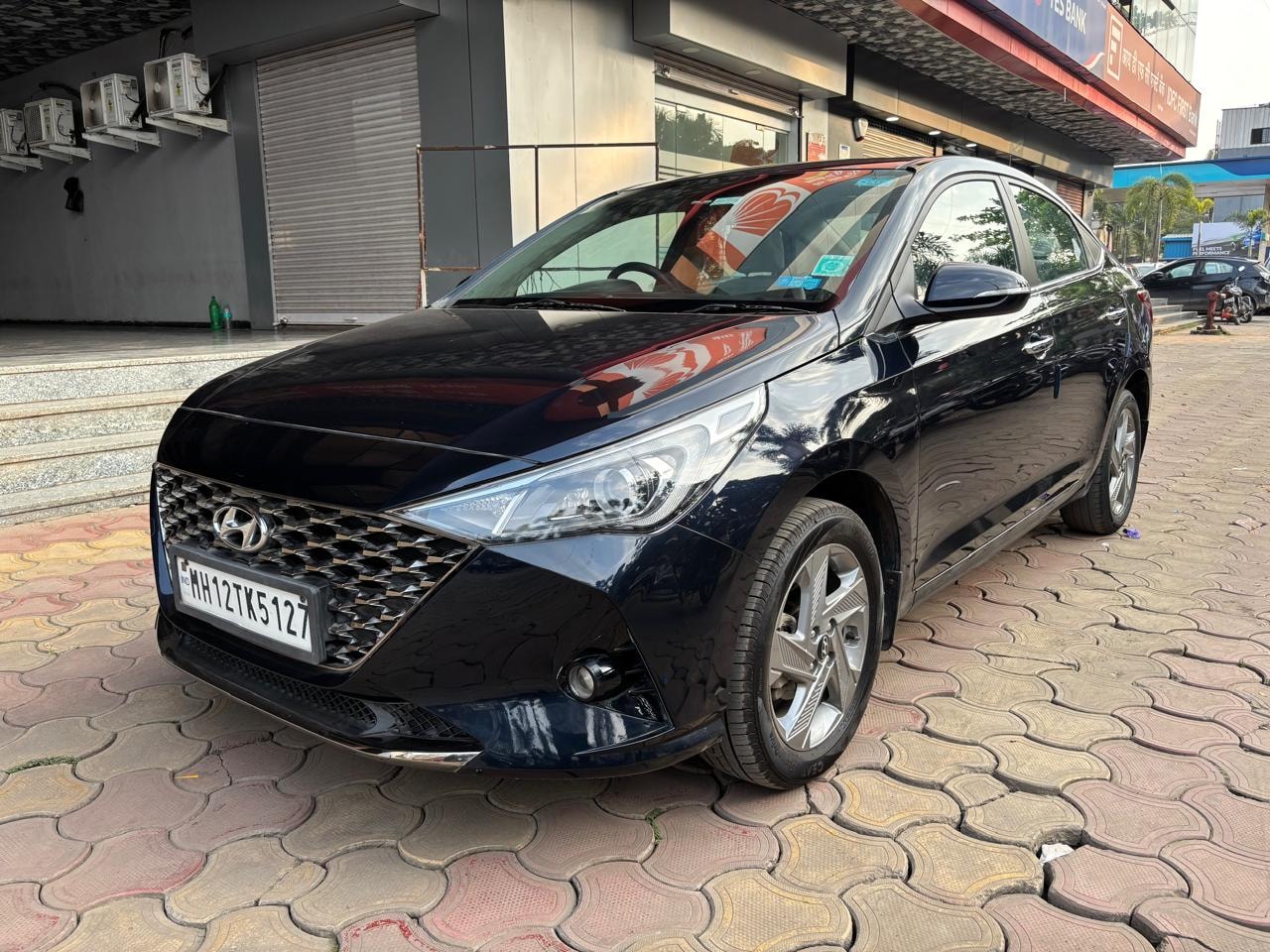 Verna image 3 Verna image 3