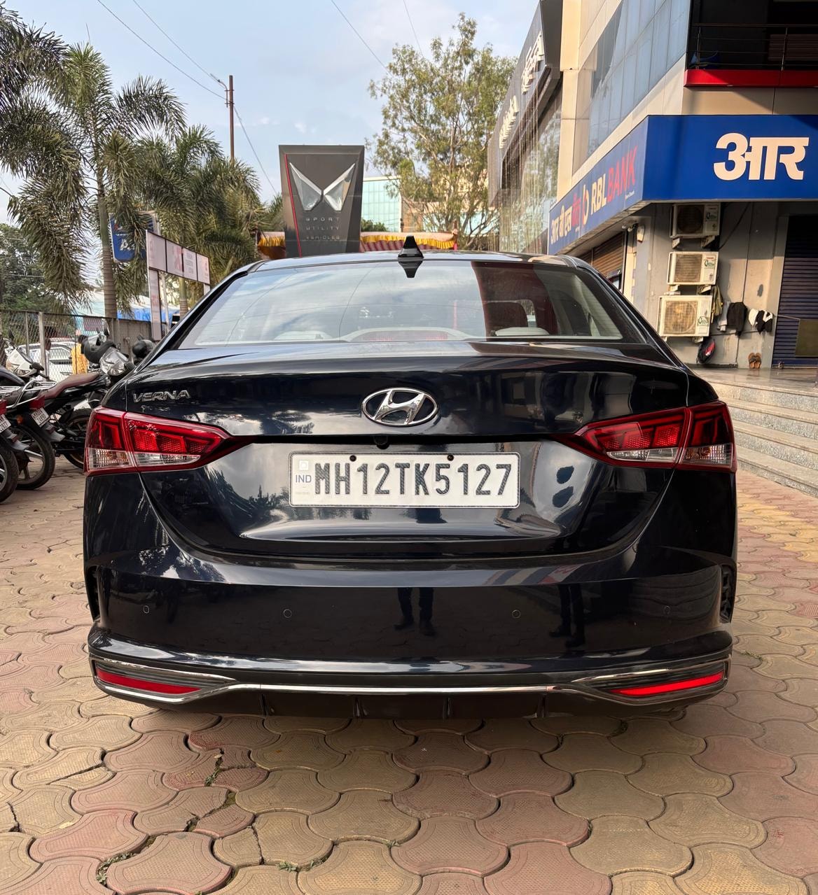 Verna image 5 Verna image 5