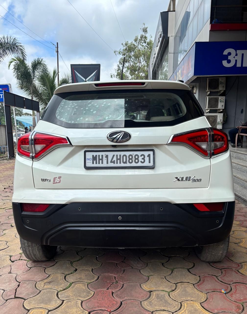 XUV300 image 5 XUV300 image 5