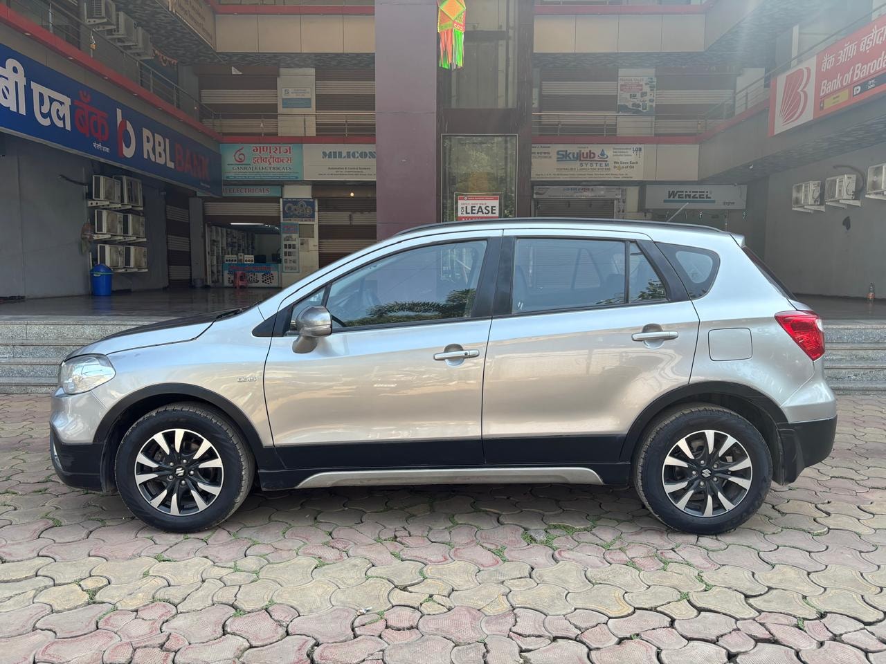 Used 2018 Maruti Suzuki S-Cross Used 2018 Maruti Suzuki S-Cross