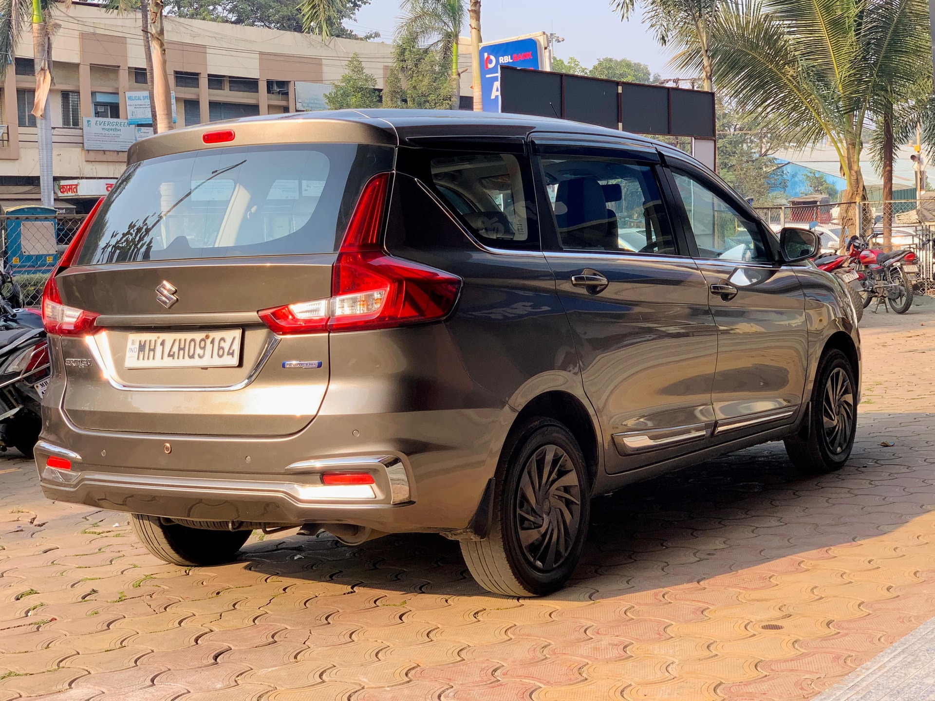 Ertiga image 5 Ertiga image 5