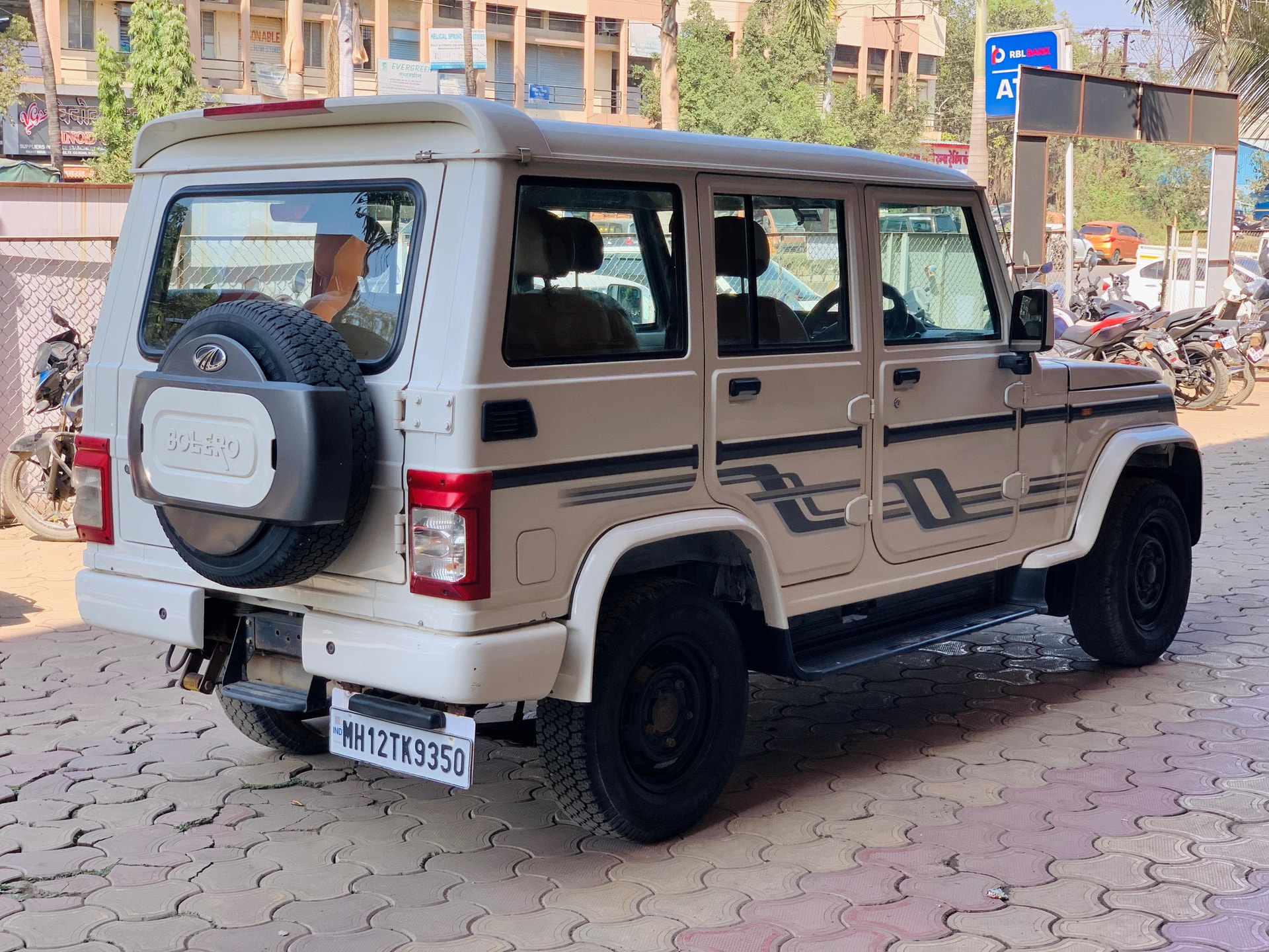 Bolero image 6 Bolero image 6