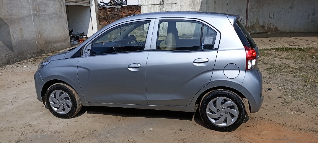 Santro image 3 Santro image 3