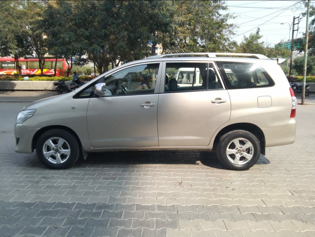 Innova image 4 Innova image 4