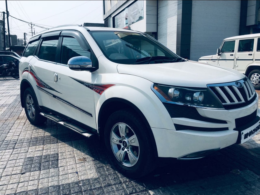 XUV500 image 2 XUV500 image 2