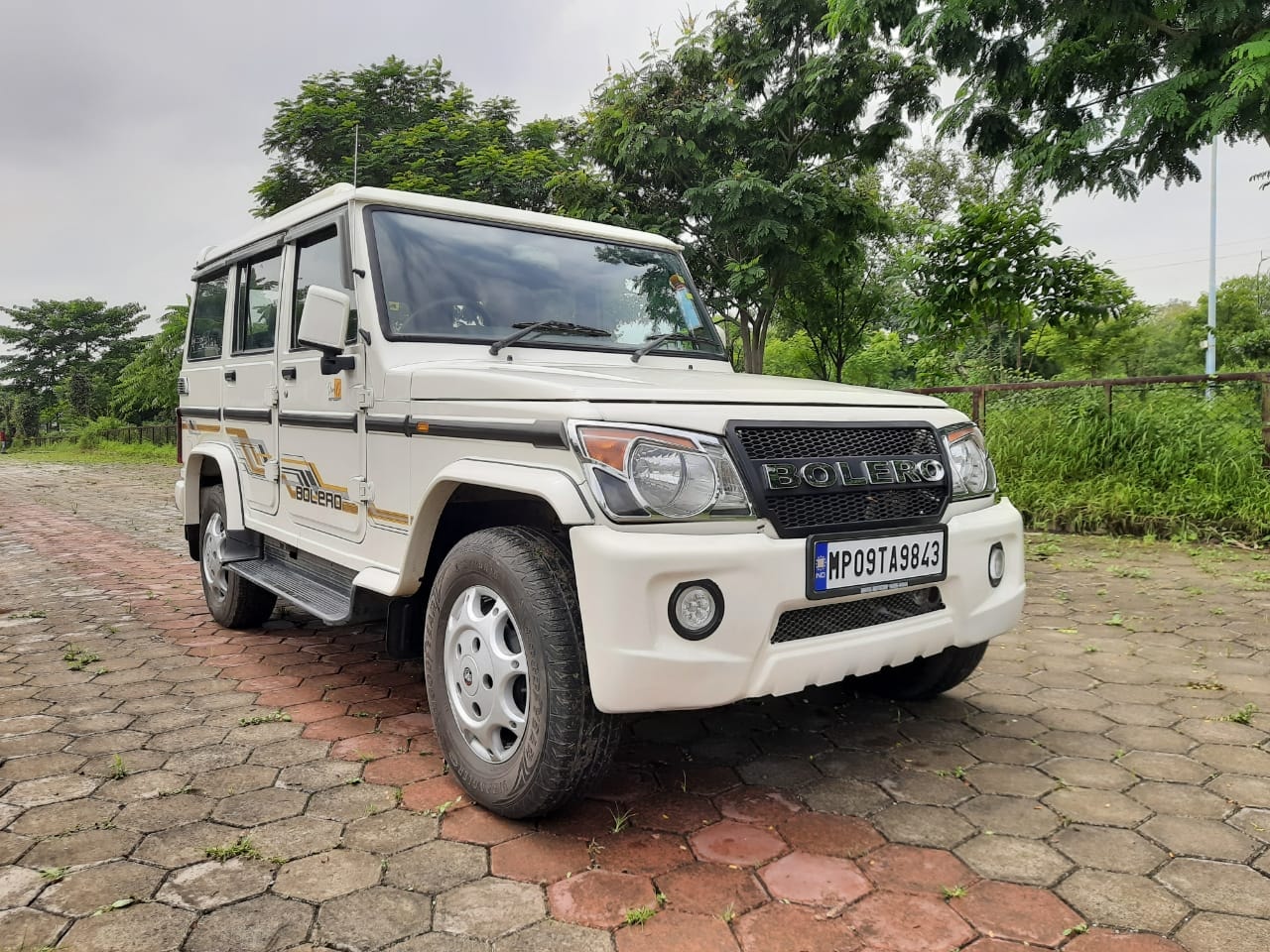 Bolero image 2 Bolero image 2