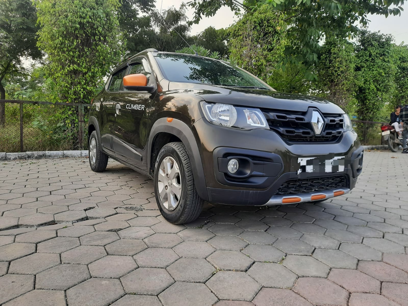 Kwid image 2 Kwid image 2