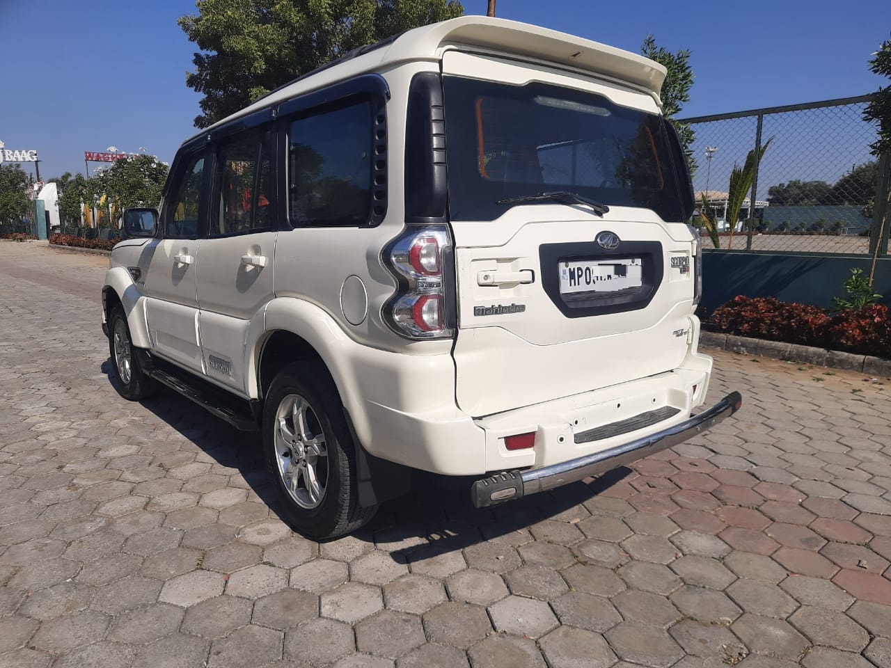 Scorpio image 5 Scorpio image 5