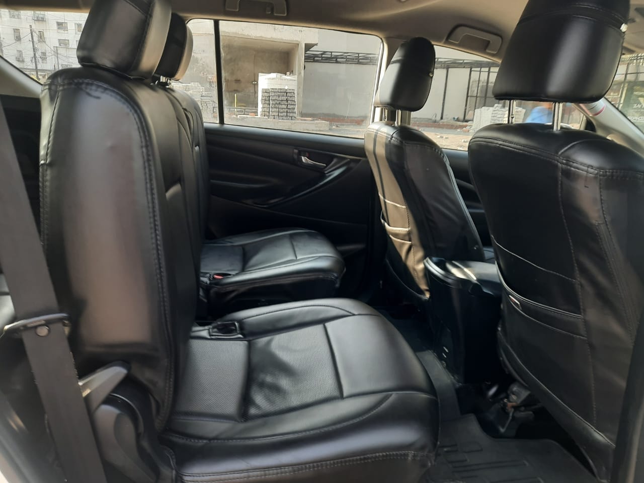 Innova Crysta image 13 Innova Crysta image 13