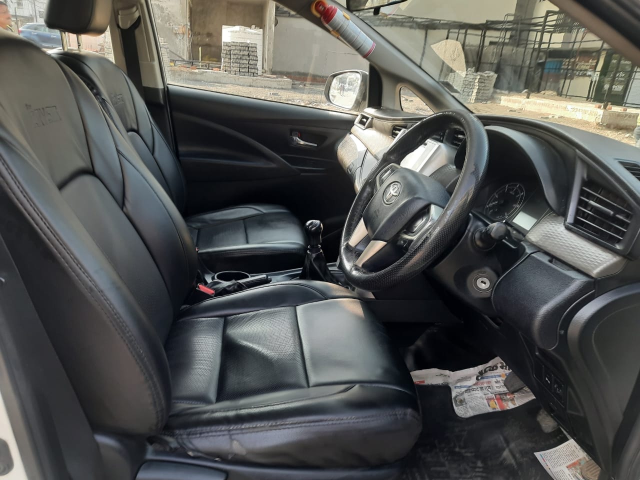 Innova Crysta image 12 Innova Crysta image 12