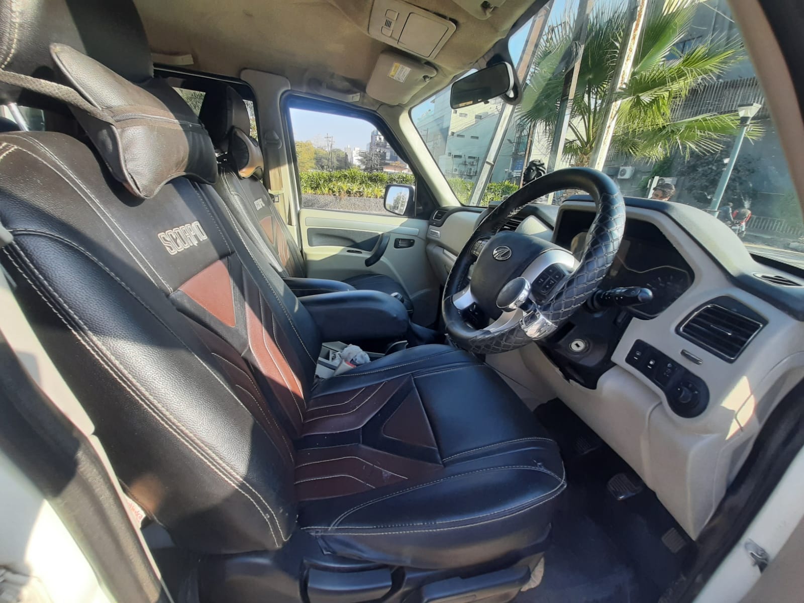 Scorpio image 12 Scorpio image 12