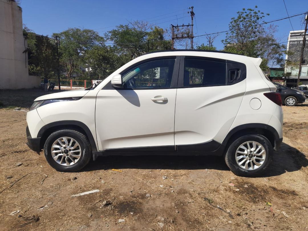 2017 Mahindra KUV100 K6 Plus Diesel 5 Seater BS IV Left Side View 