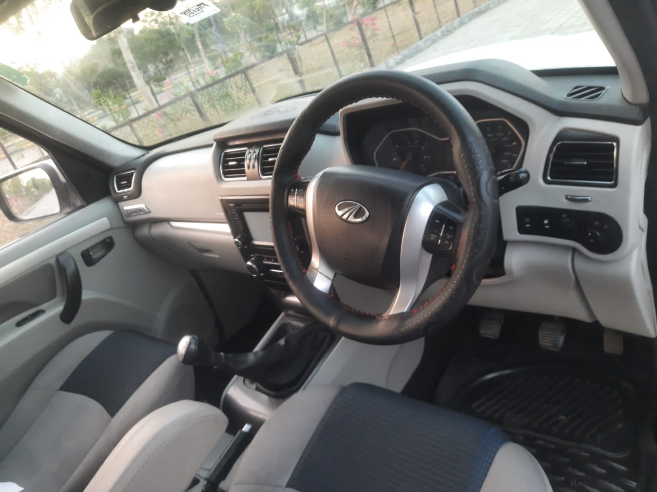 Scorpio image 12 Scorpio image 12