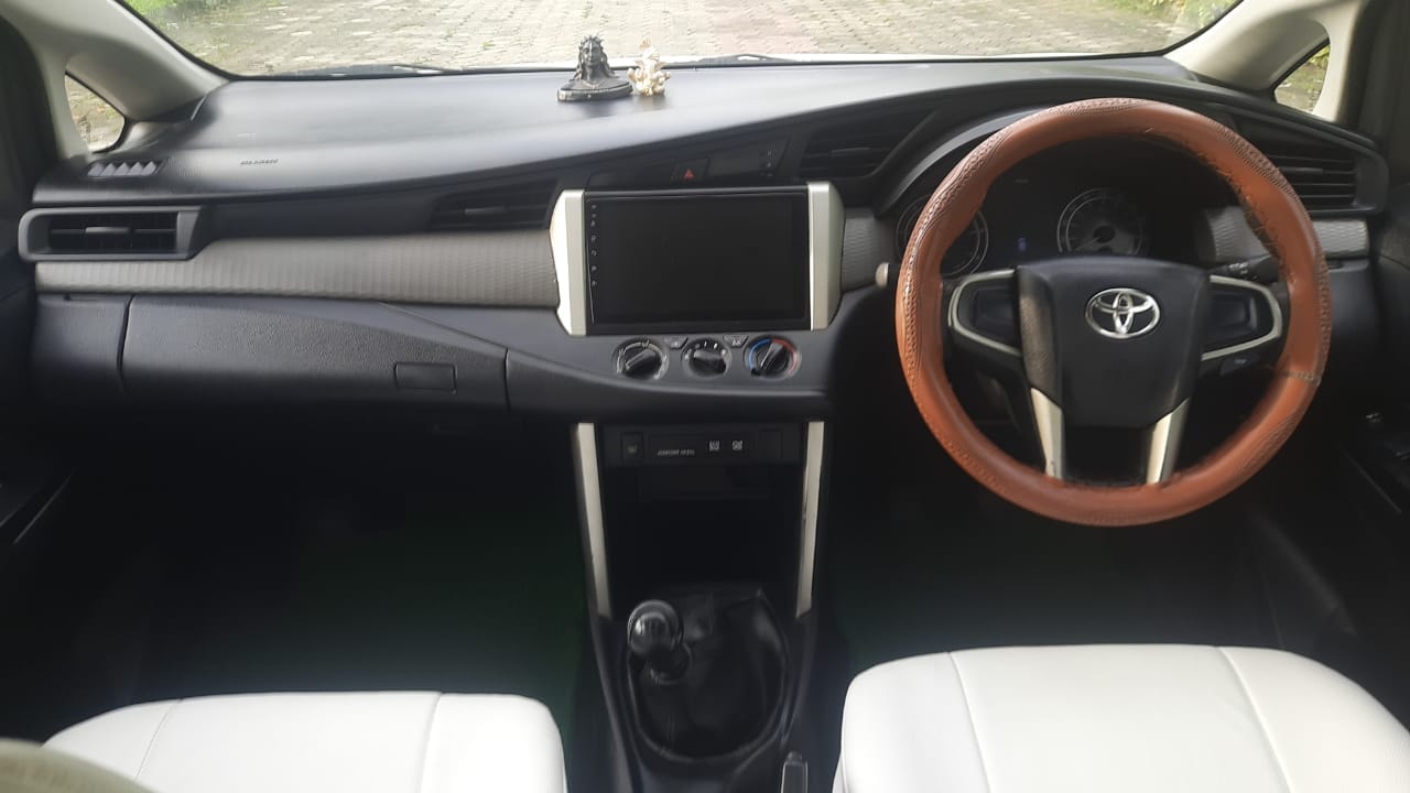 Innova Crysta image 12 Innova Crysta image 12