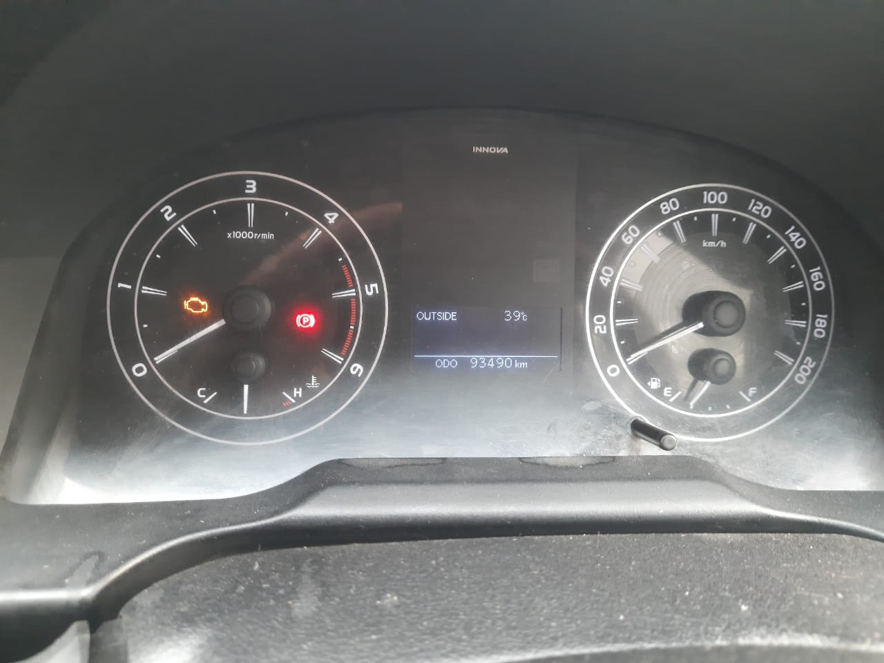 Innova Crysta image 11 Innova Crysta image 11