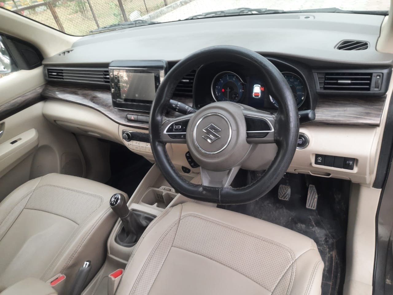 Ertiga image 12 Ertiga image 12