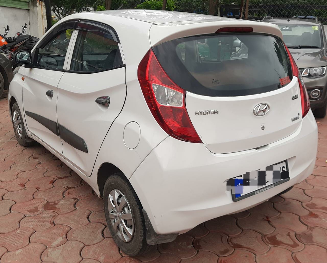 EON image 3 EON image 3