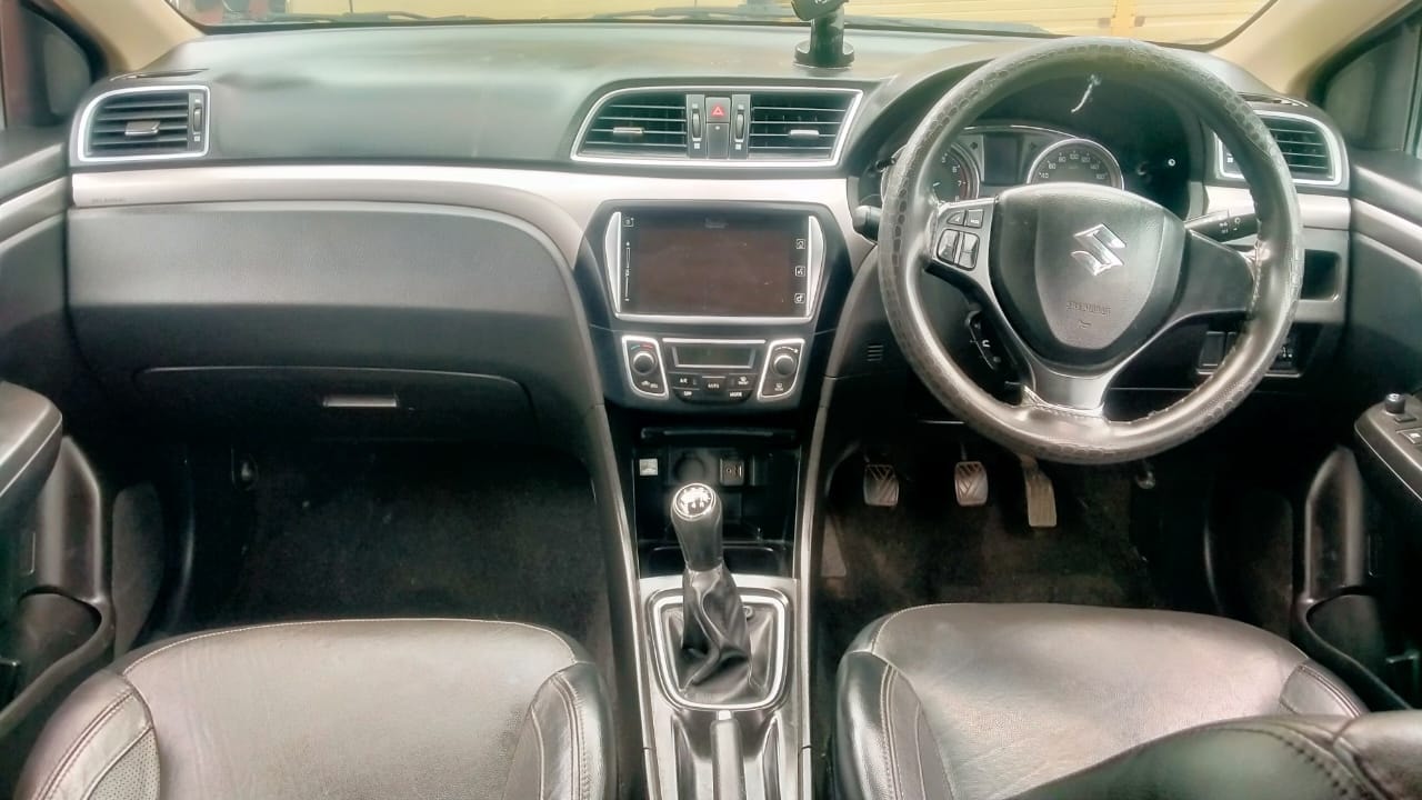 Ciaz image 11 Ciaz image 11