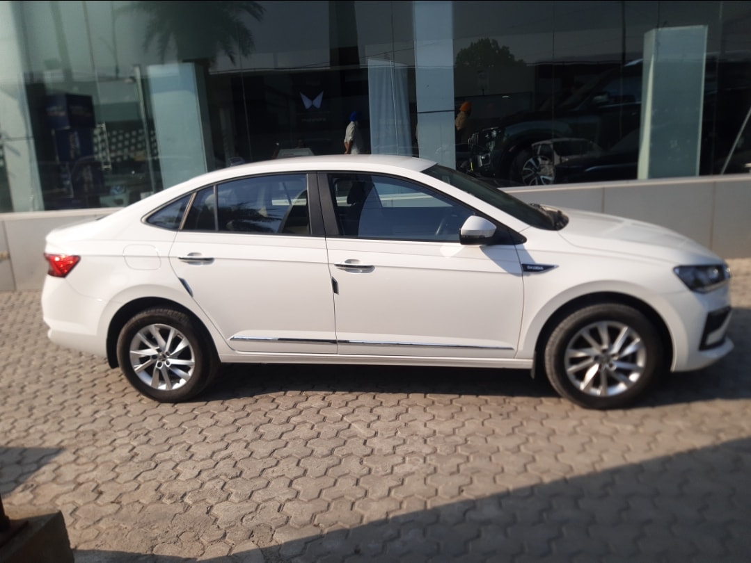 Slavia image 6 Slavia image 6