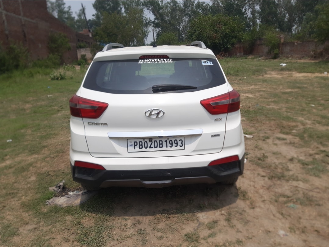 Creta image 4 Creta image 4