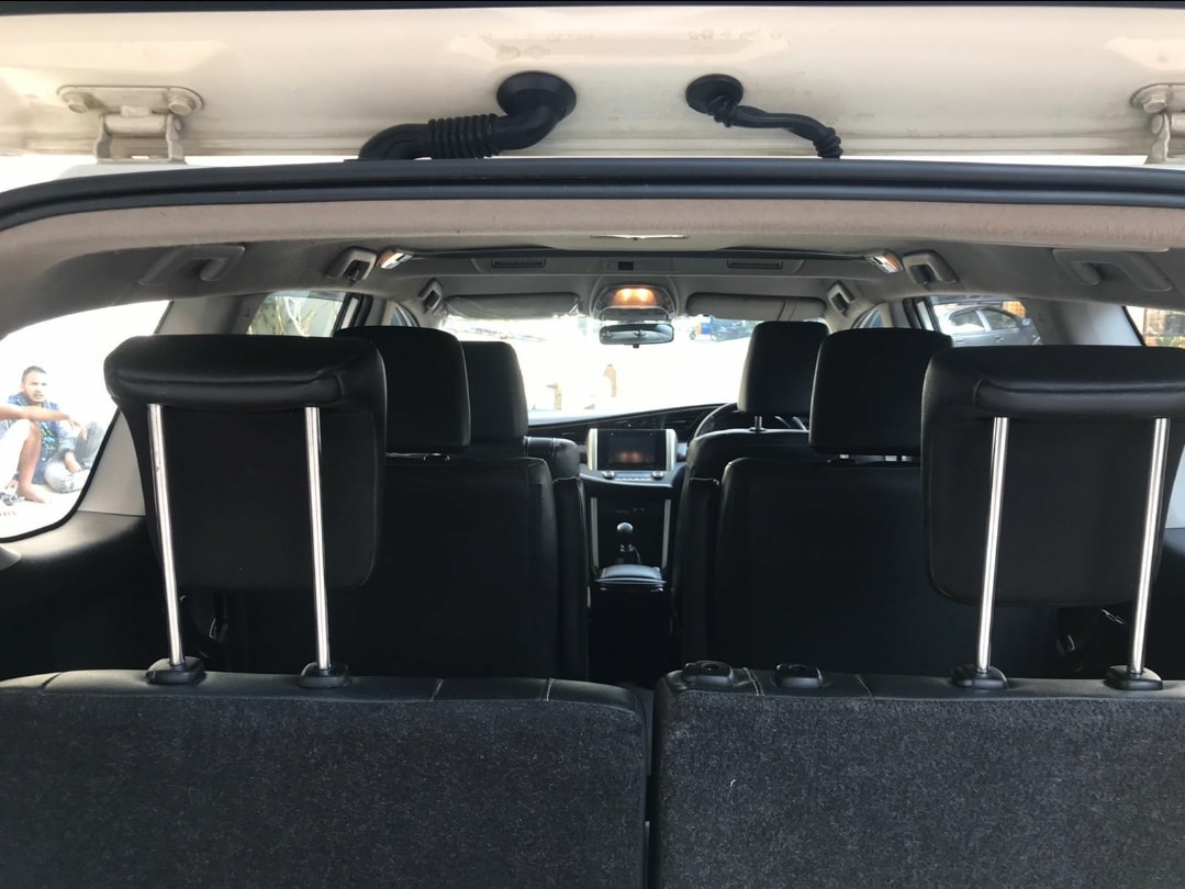 Innova Crysta image 13 Innova Crysta image 13