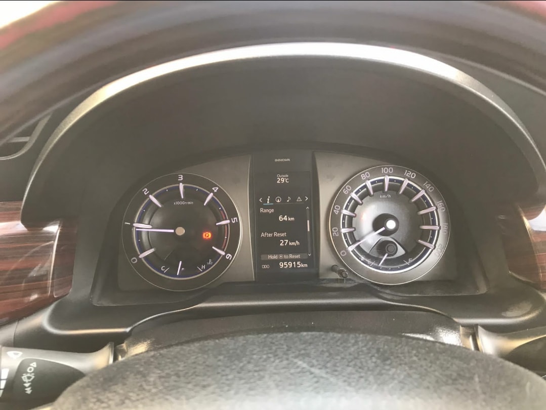 Innova Crysta image 15 Innova Crysta image 15