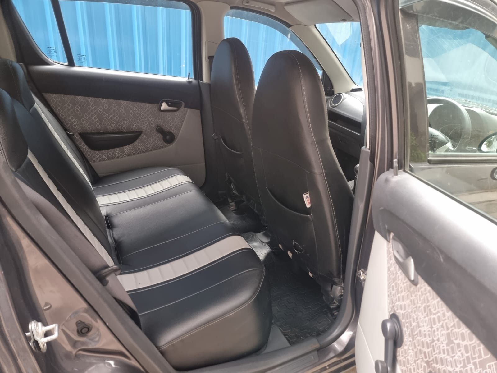 Alto 800 image 10 Alto 800 image 10