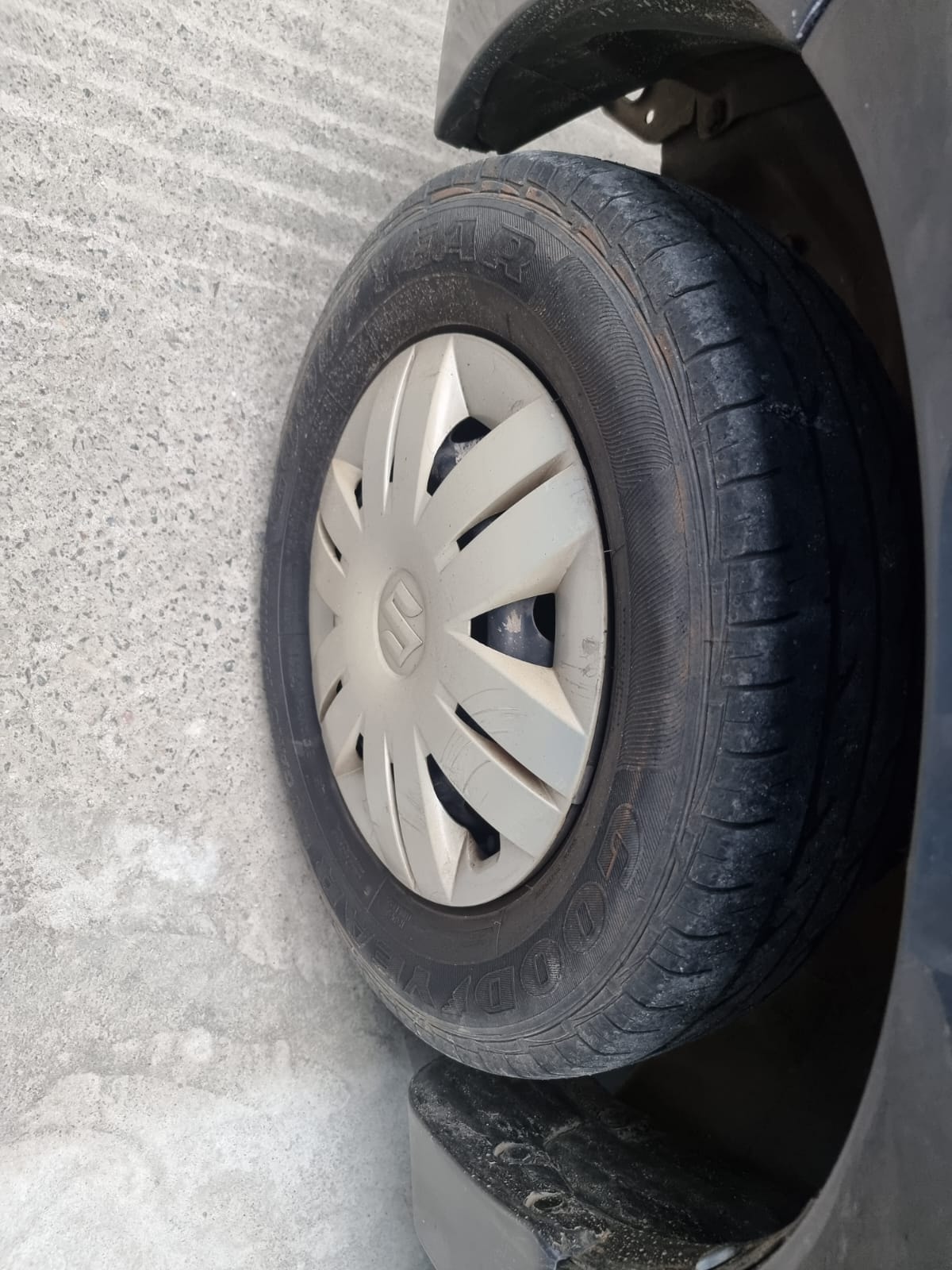 Alto 800 image 9 Alto 800 image 9