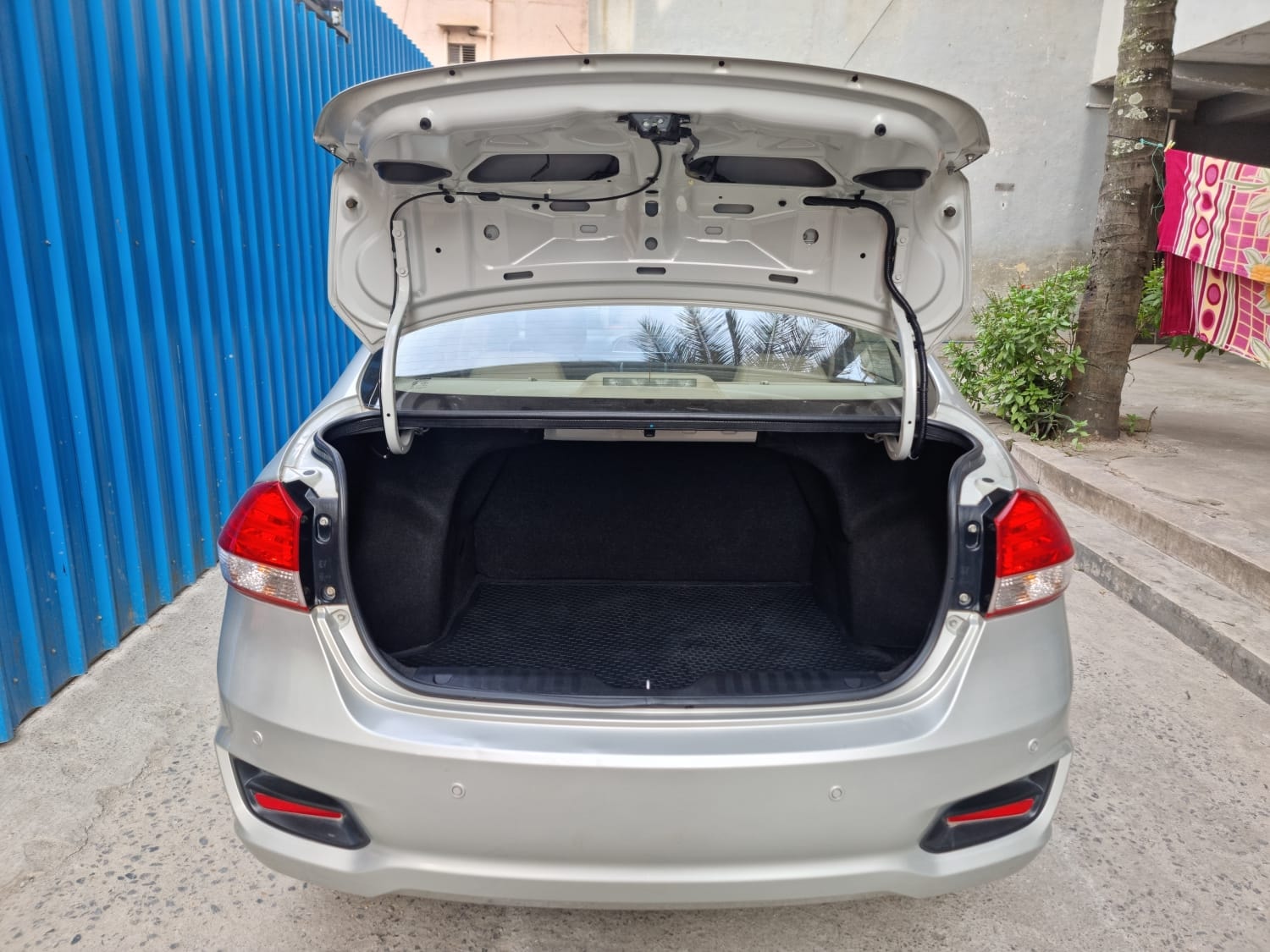 Ciaz image 9 Ciaz image 9