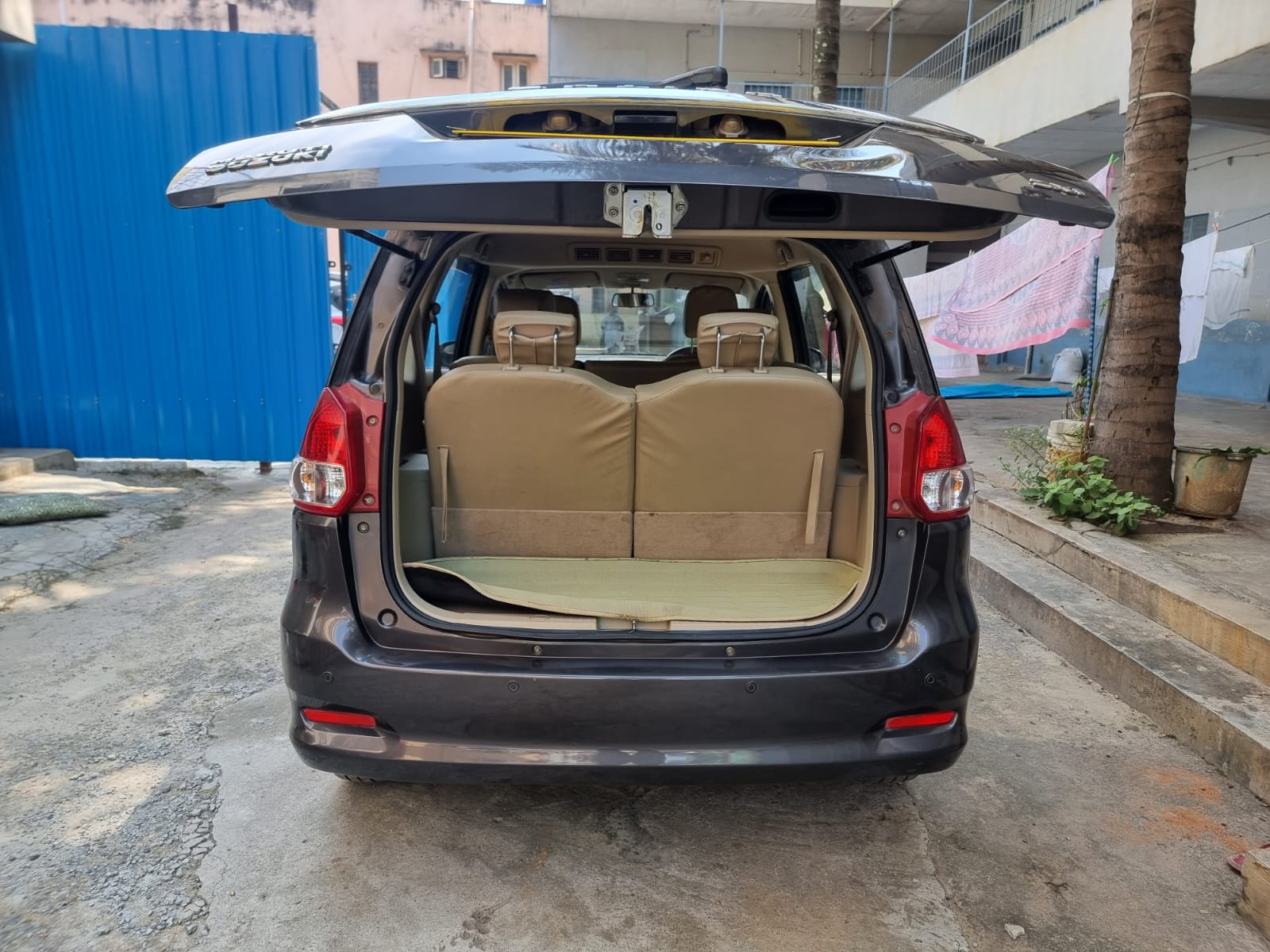 Ertiga image 9 Ertiga image 9