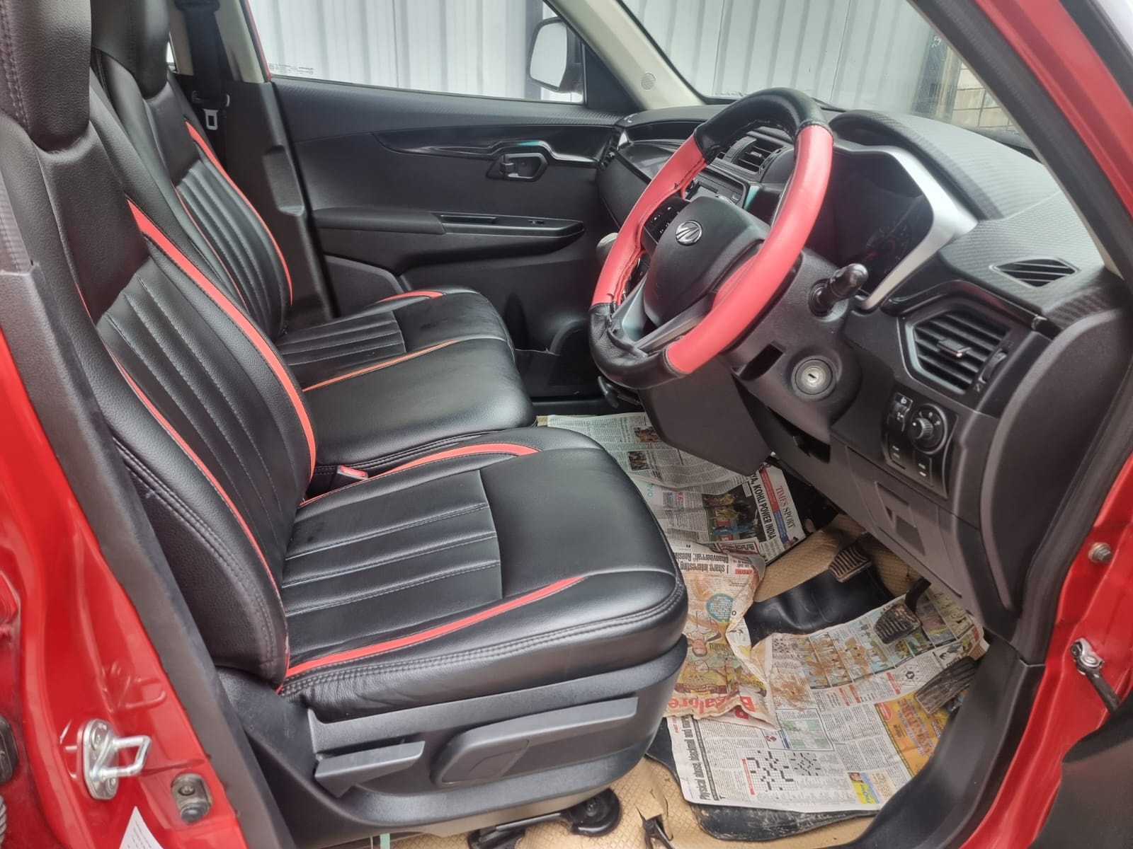 KUV100 image 14 KUV100 image 14