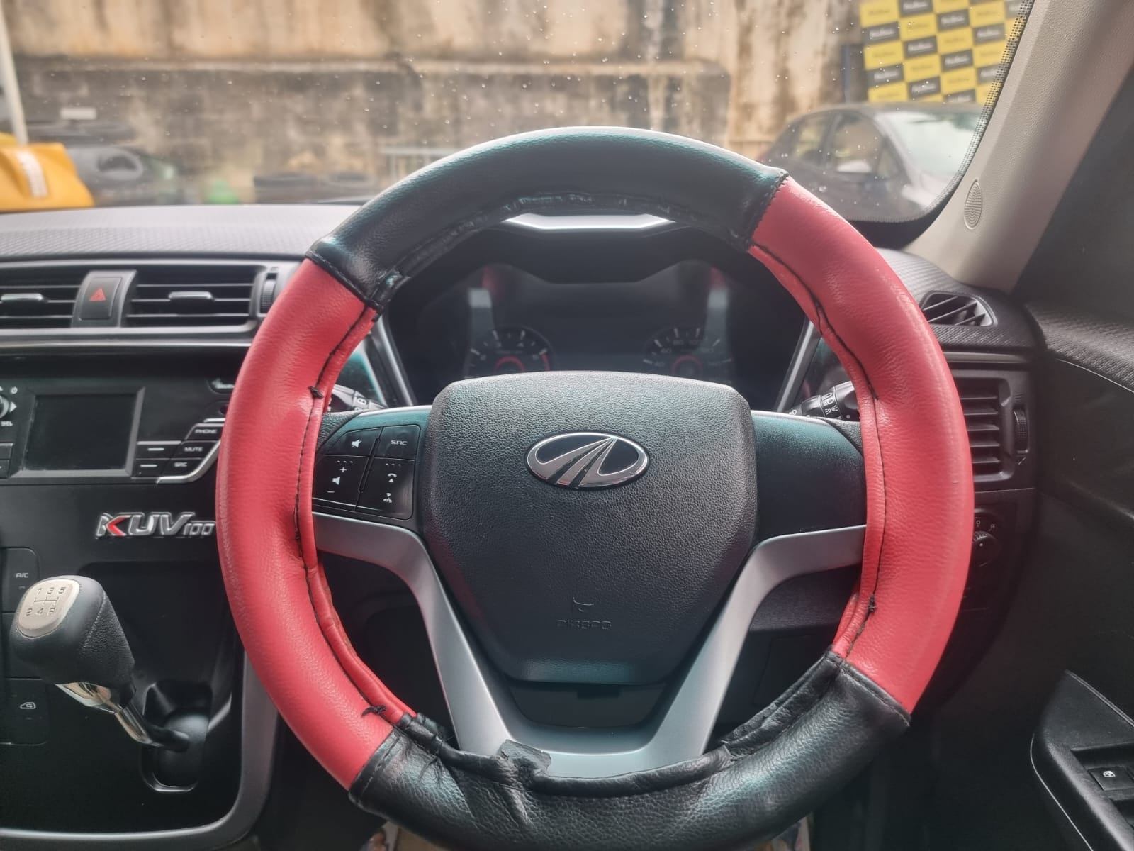 KUV100 image 17 KUV100 image 17