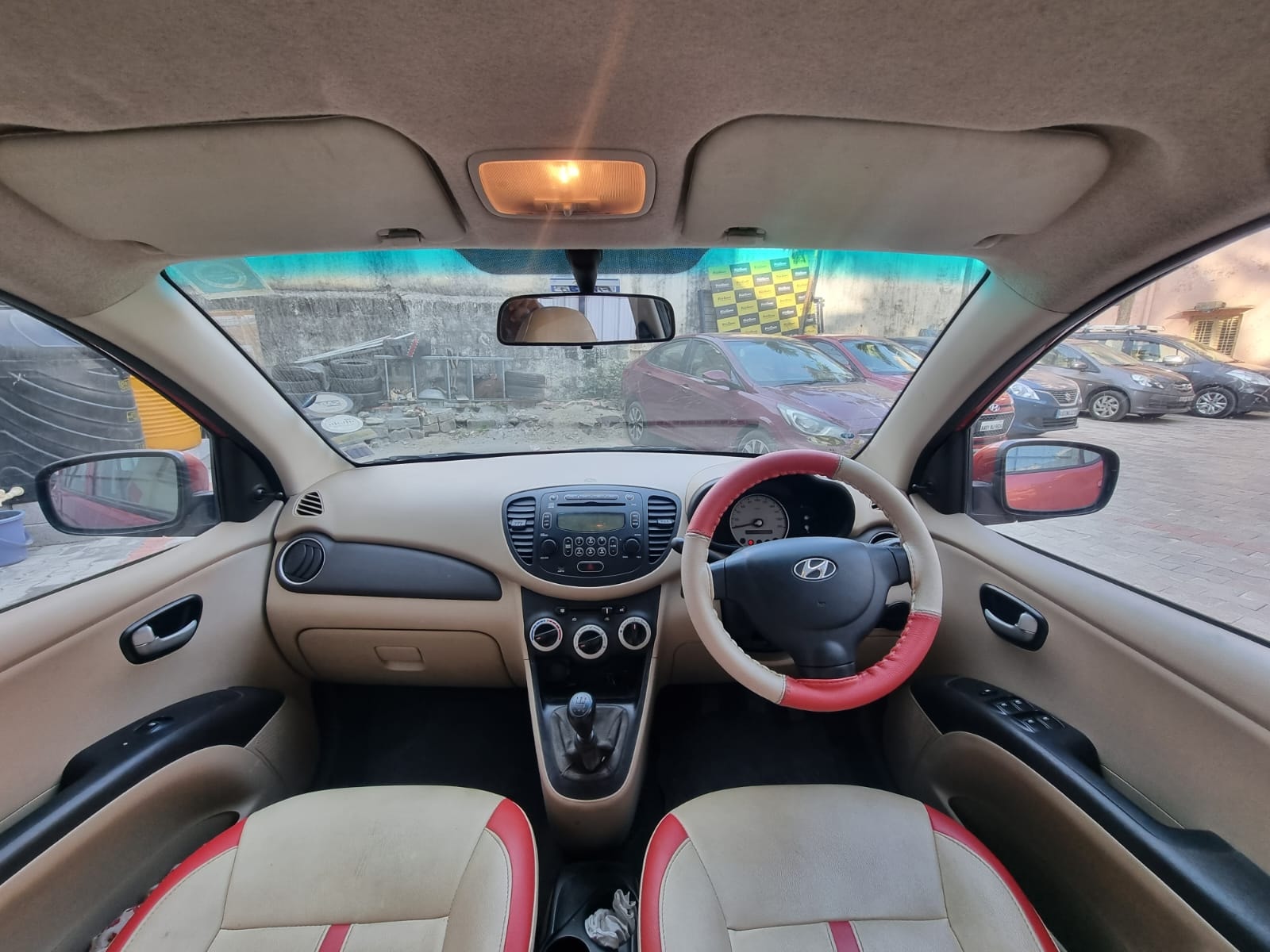 i10 image 12 i10 image 12