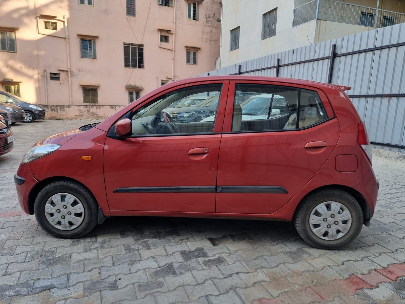 i10 image 2 i10 image 2