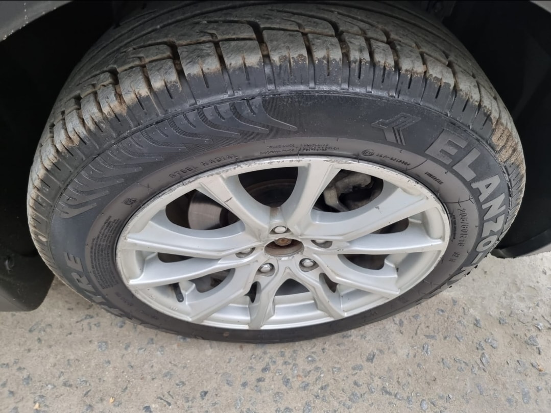 S-Cross image 9 S-Cross image 9