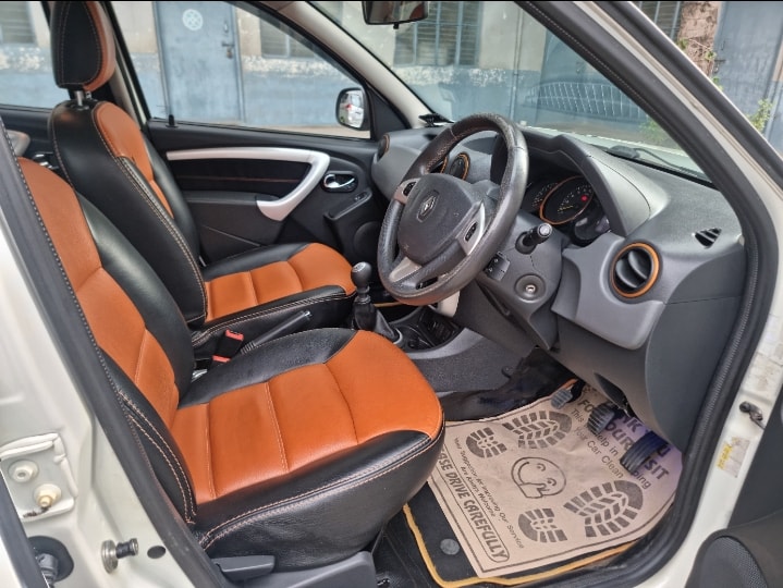 Duster image 14 Duster image 14