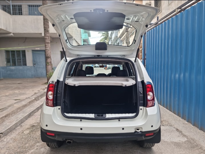 Duster image 10 Duster image 10