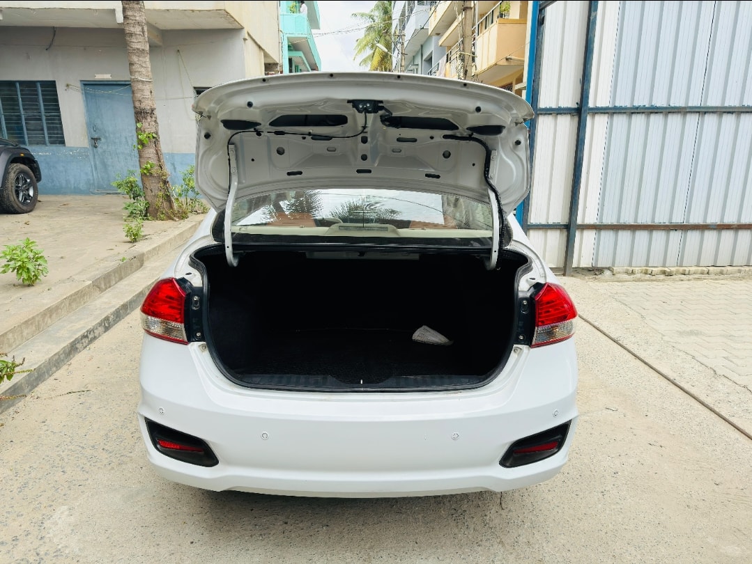 Ciaz image 10 Ciaz image 10