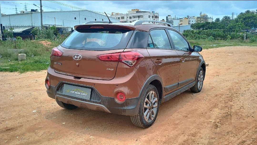 i20 Active image 5 i20 Active image 5