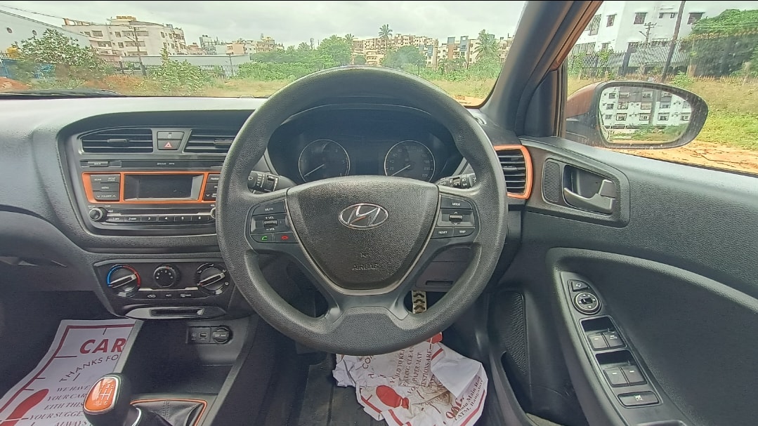 i20 Active image 13 i20 Active image 13