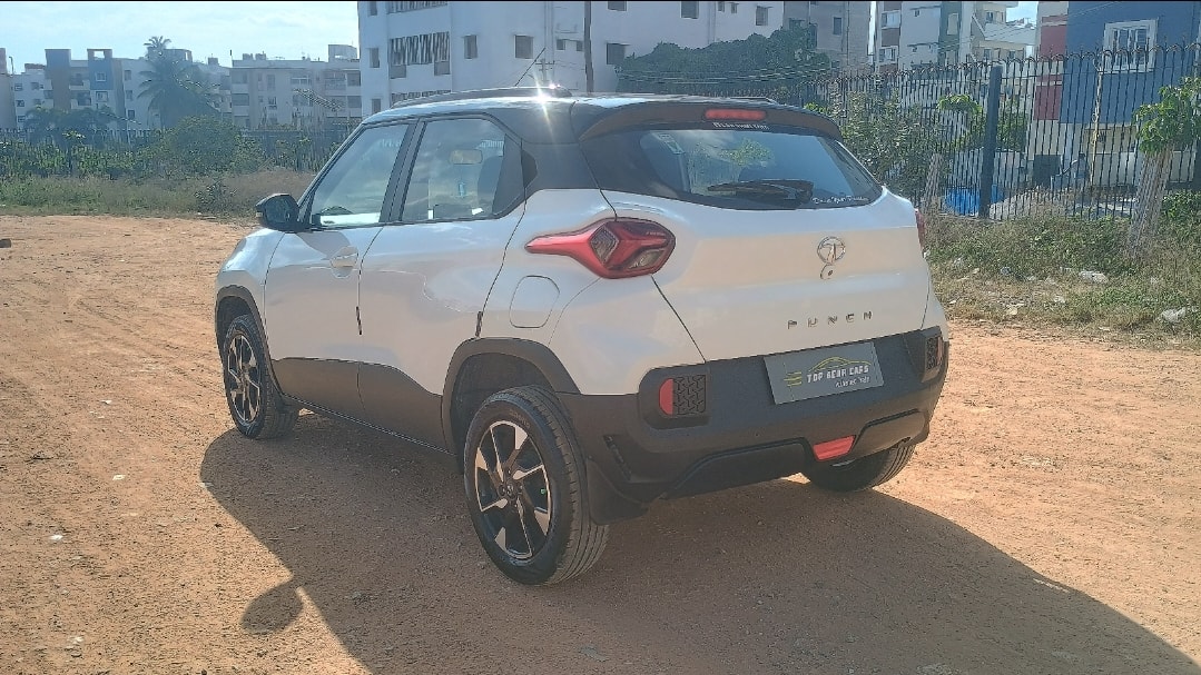 Punch image 3 Punch image 3