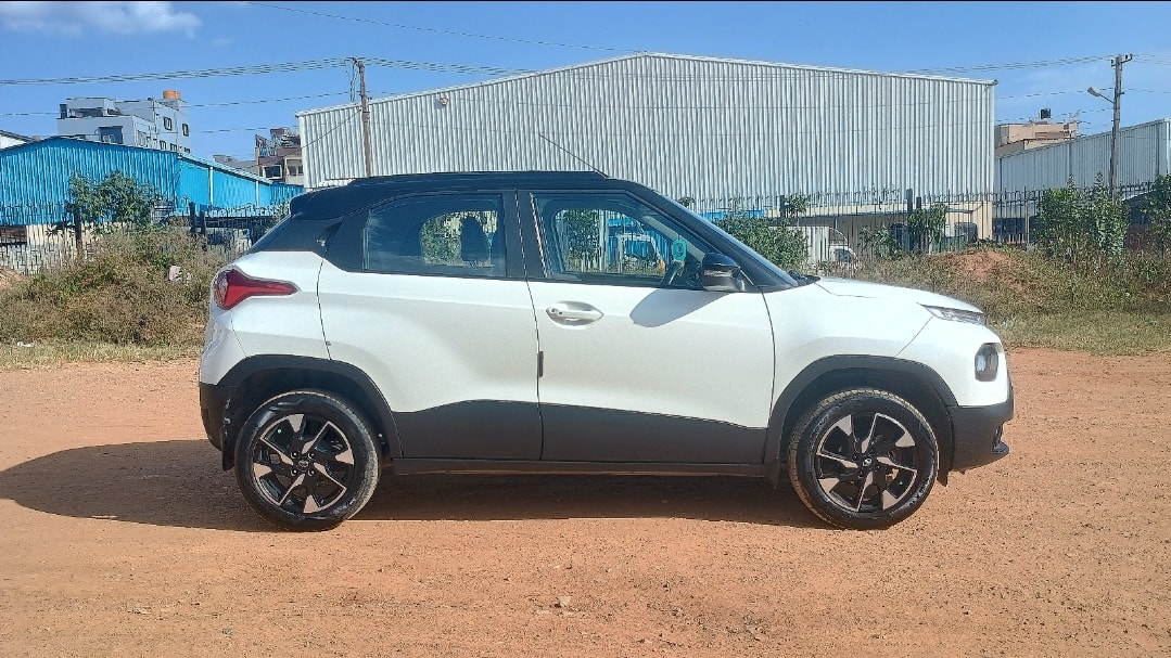 Punch image 6 Punch image 6