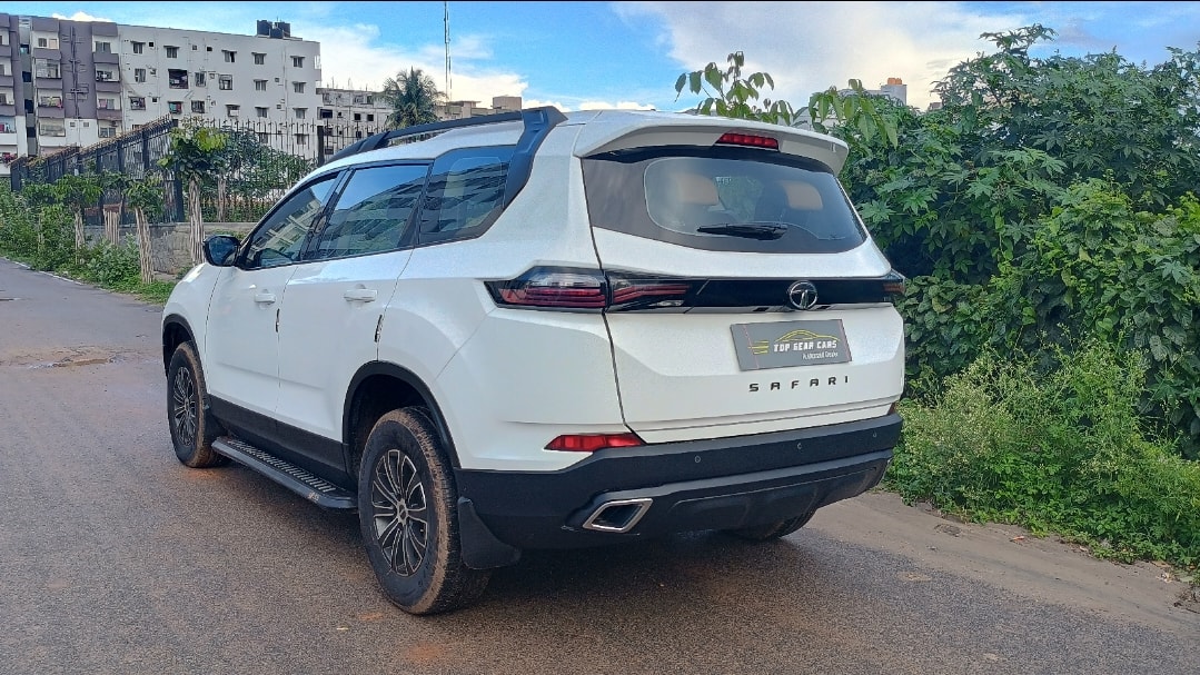 Safari image 3 Safari image 3