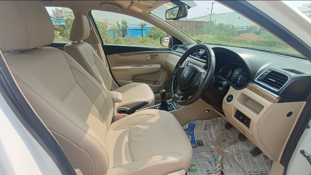 Ciaz image 16 Ciaz image 16