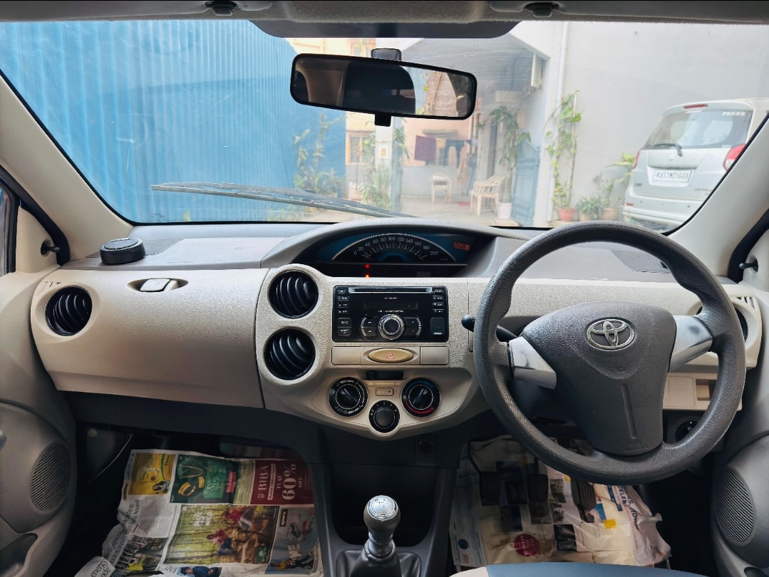 Etios Liva image 12 Etios Liva image 12