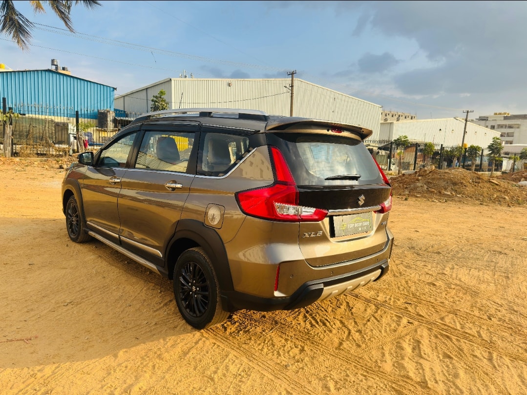 XL6 image 3 XL6 image 3