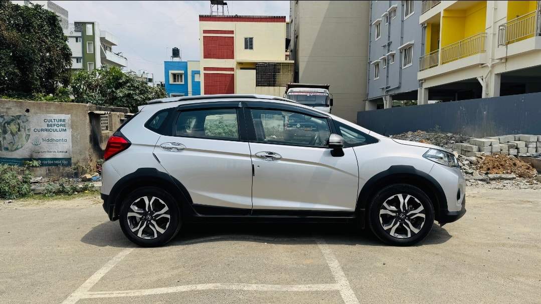 WR-V image 6 WR-V image 6